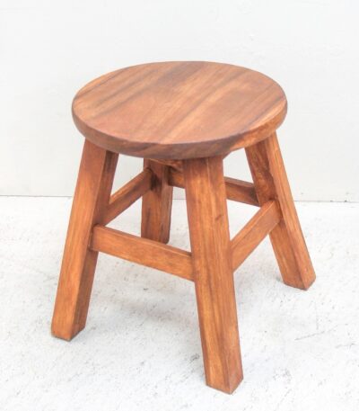 Wooden stool-medium round top.