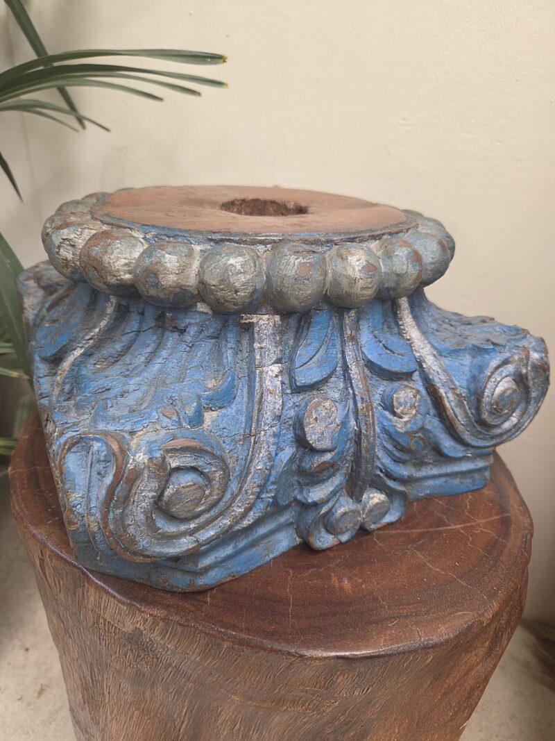 Wood pillar base. C - Harmer Imports