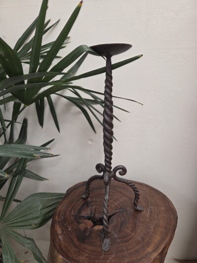Twist Iron Candlestick