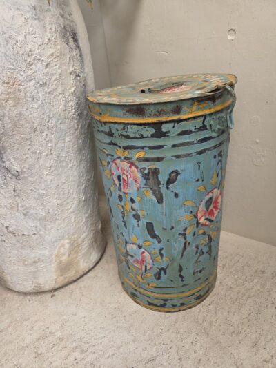 Coloured storage Tin-blue.