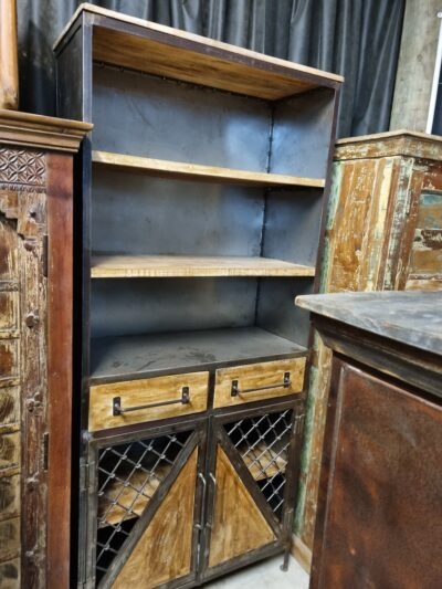 Industrial cabinet -plain.