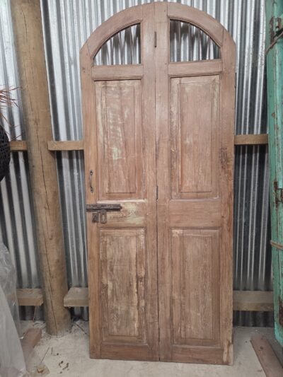 Jali/Folding door/Gate.