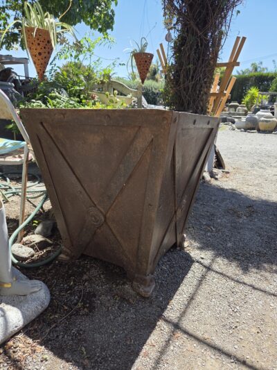 Large Metal Pot -square