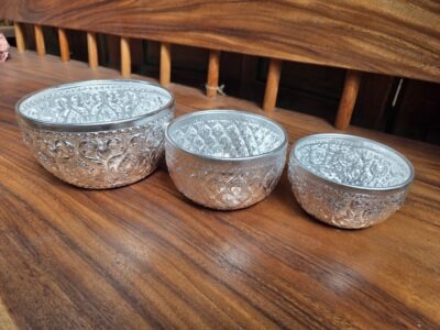 Serving bowls-set 4 small