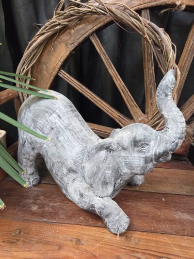 Ceramic elephant-small kneeling-grey.