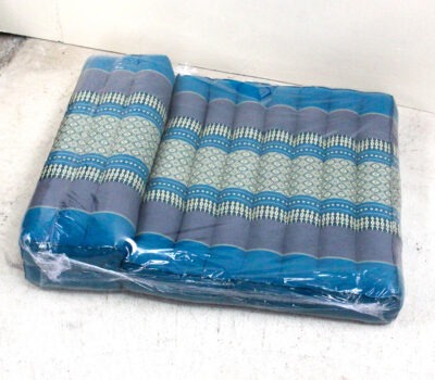 Meditation cushion-blue/grey.