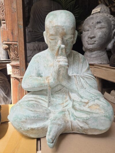 # 10 Praying Monk-light green.