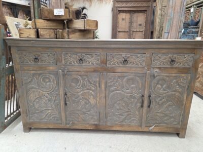 Sideboard/Cupboard.
