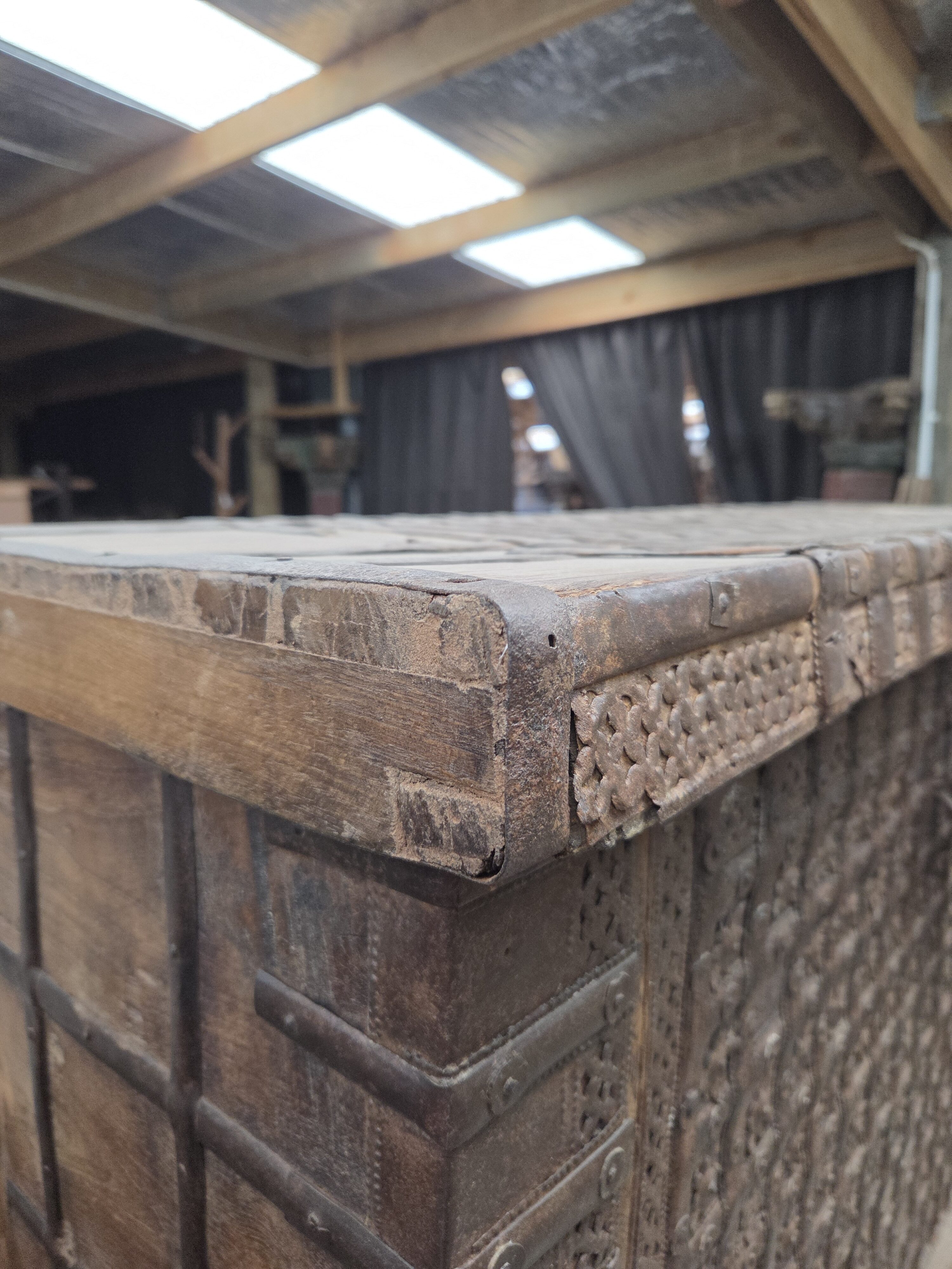 Vintage Pitara box. - Harmer Imports Vintage Pitara box. - Image 9