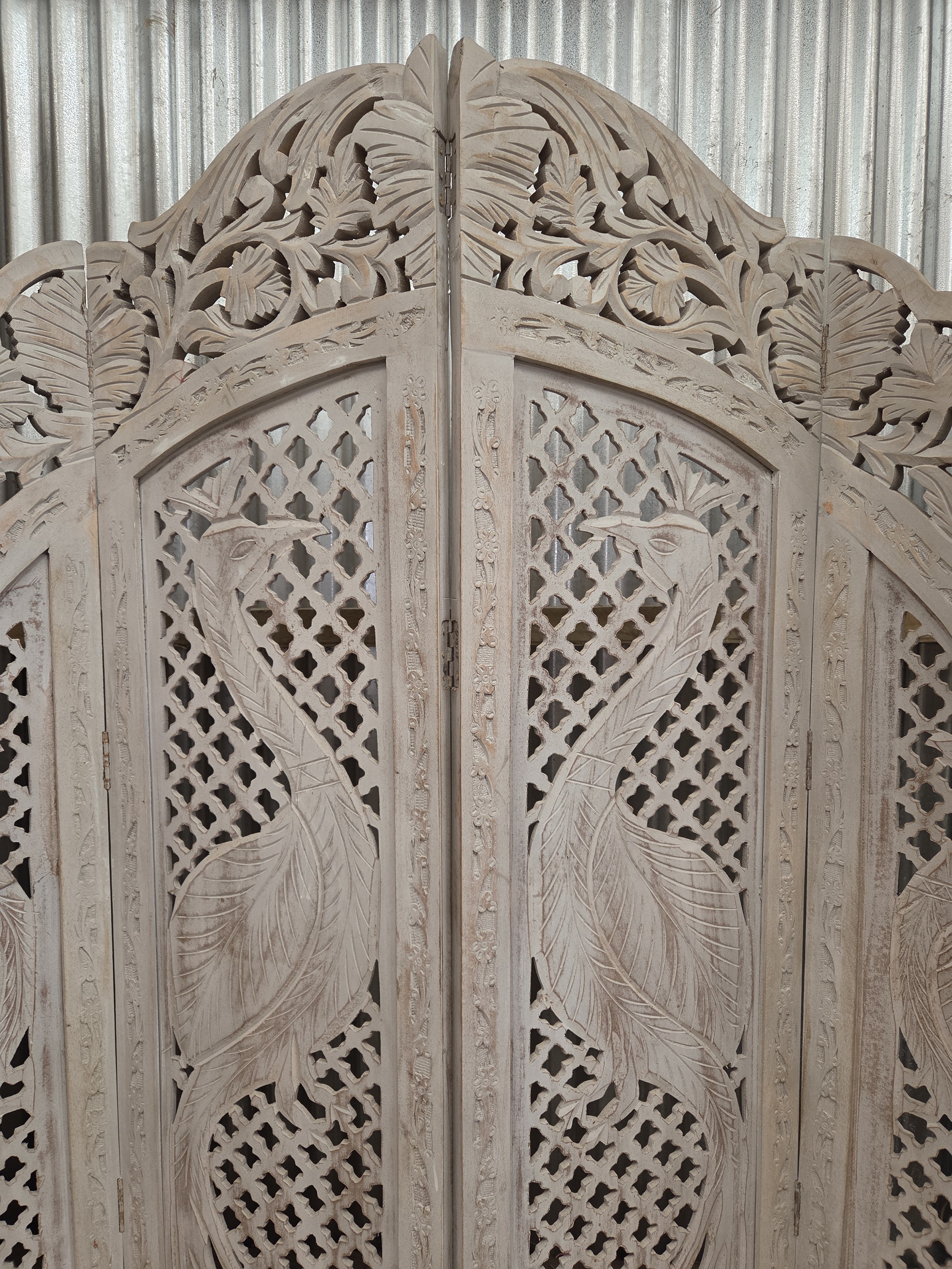 Peacock Screen. Grey 4 panel. - Harmer Imports Peacock Screen. Grey 4 panel. - Image 2